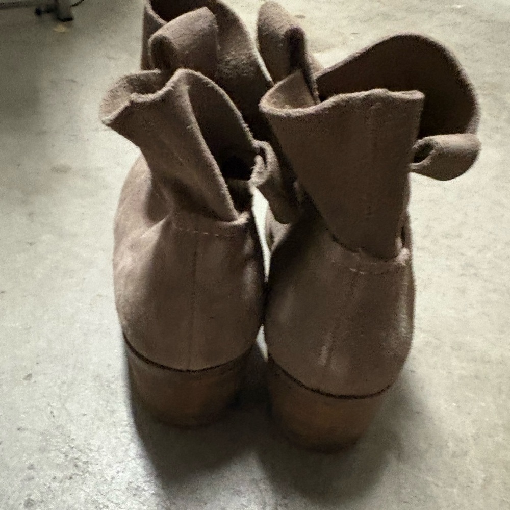 Carlos Santana Leather Booties 🌵8 - Picture 9 of 11